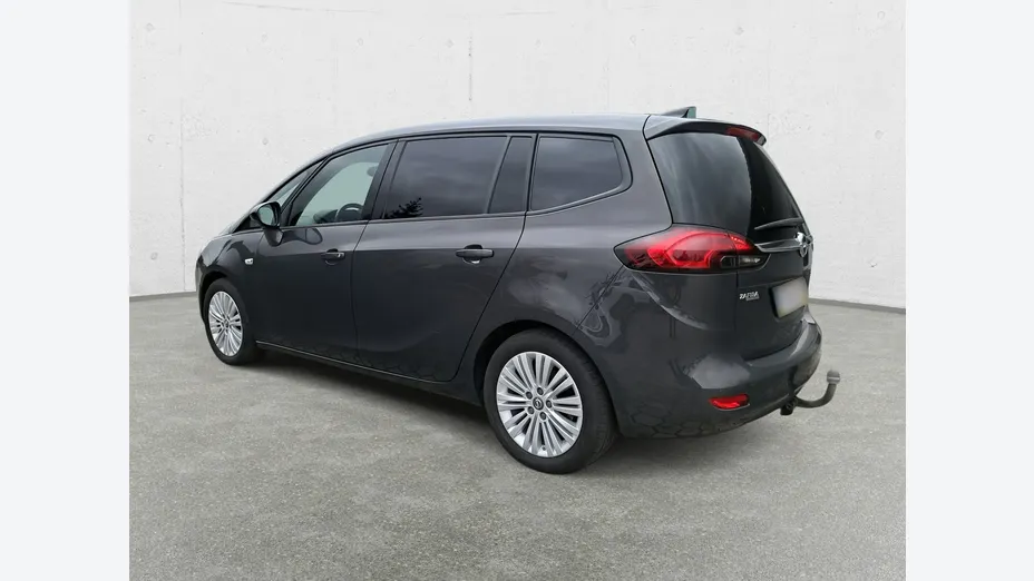 OPEL Zafira -