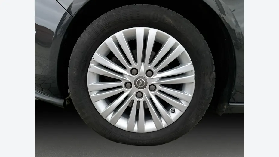 OPEL Zafira -