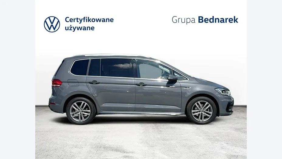 VOLKSWAGEN Touran -