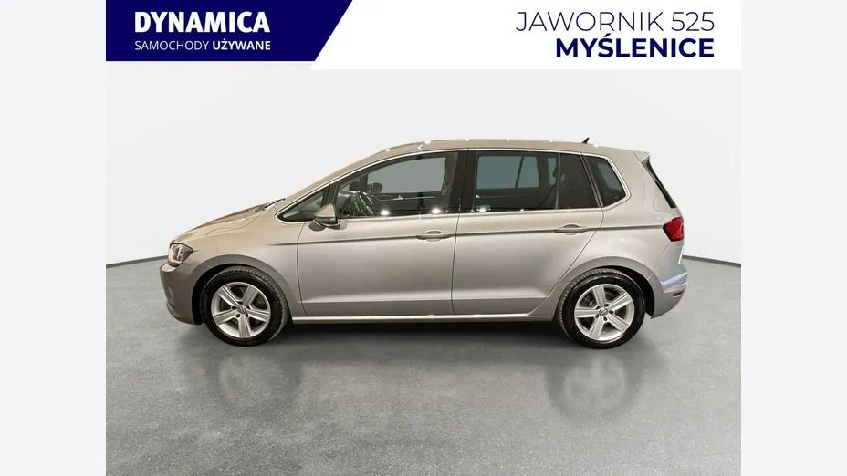 VOLKSWAGEN Golf Sportsvan -