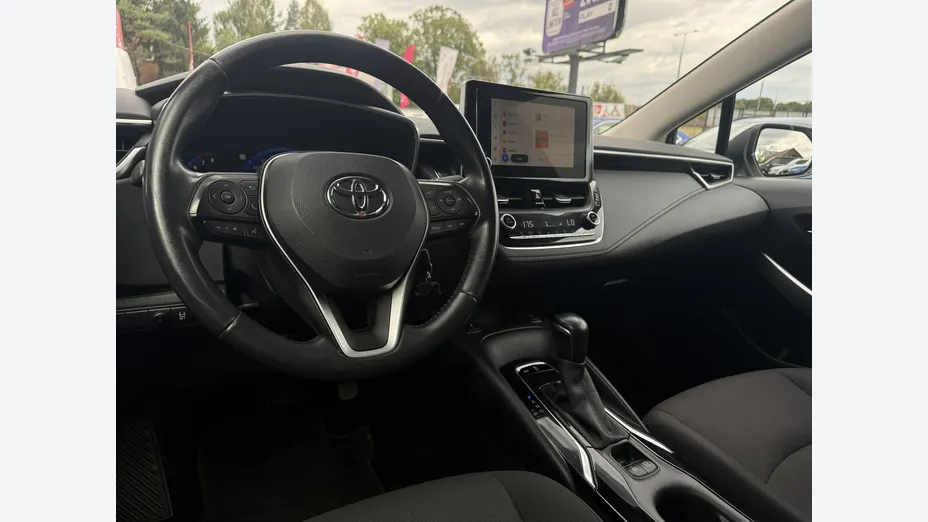 TOYOTA Corolla -