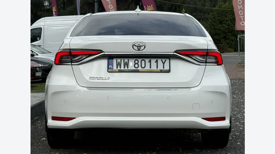 TOYOTA Corolla -