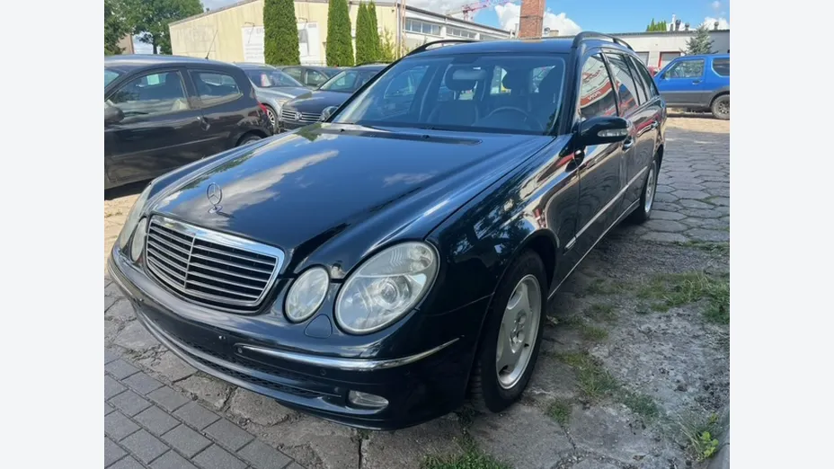 MERCEDES-BENZ E Klasa -