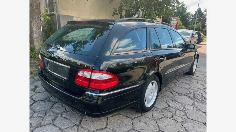 MERCEDES-BENZ E Klasa -
