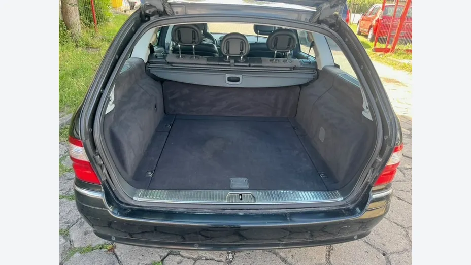 MERCEDES-BENZ E Klasa -