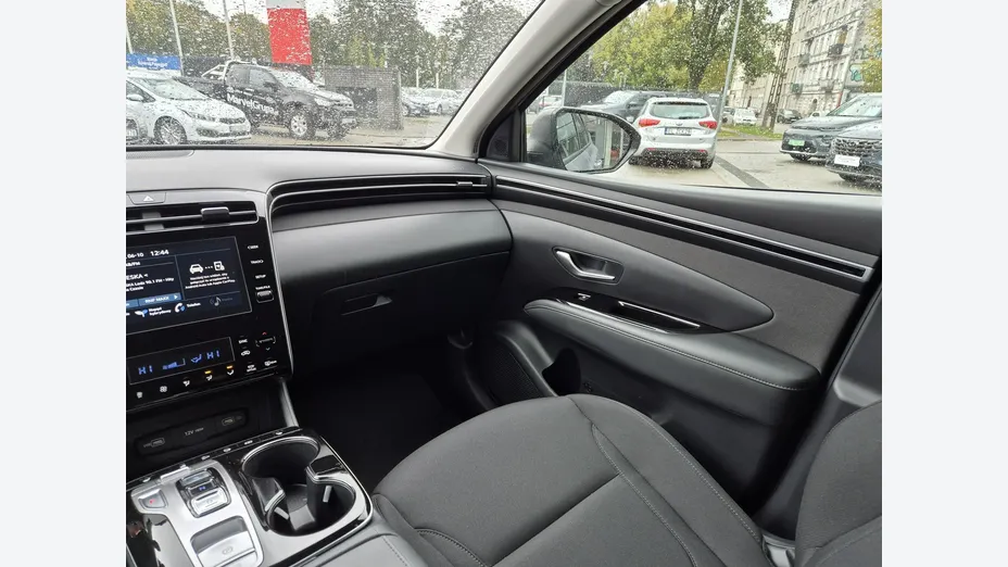 HYUNDAI Tucson -