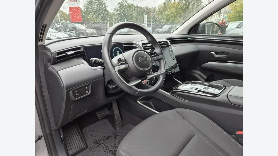 HYUNDAI Tucson -