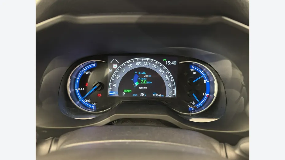 TOYOTA RAV4 -