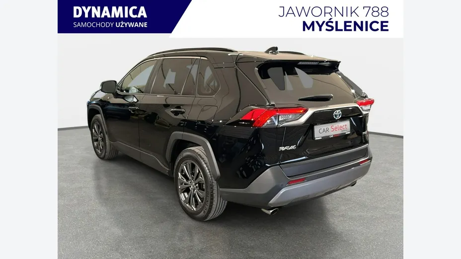 TOYOTA RAV4 -