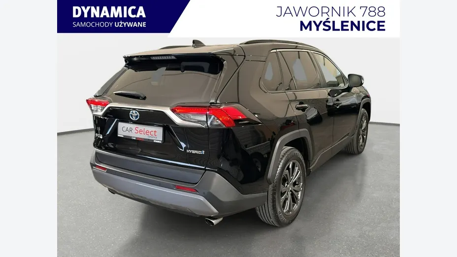 TOYOTA RAV4 -