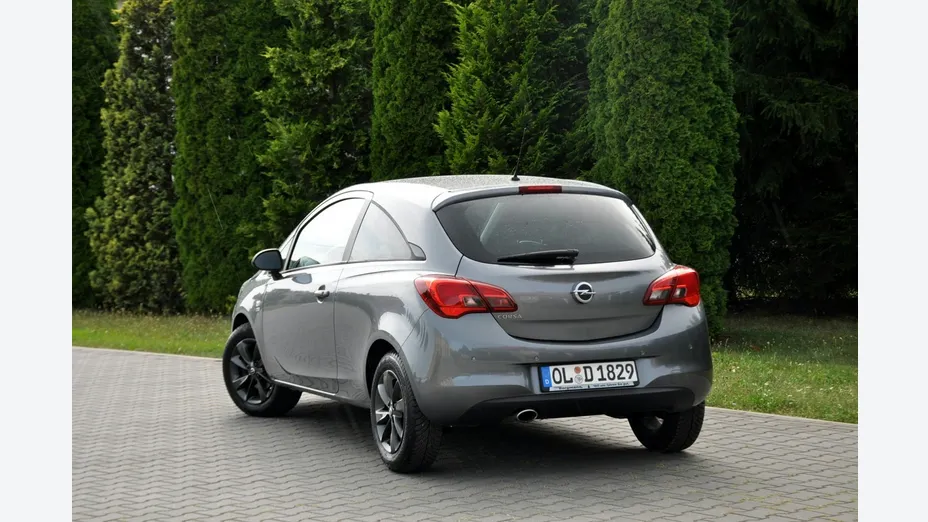 OPEL Corsa -