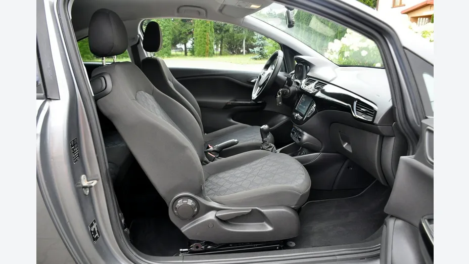 OPEL Corsa -
