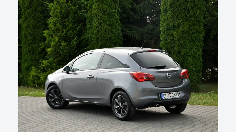 OPEL Corsa -