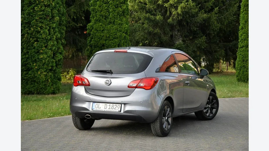 OPEL Corsa -