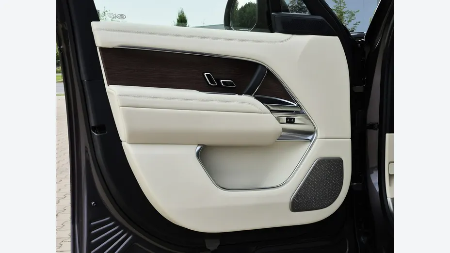 LAND ROVER Range Rover -