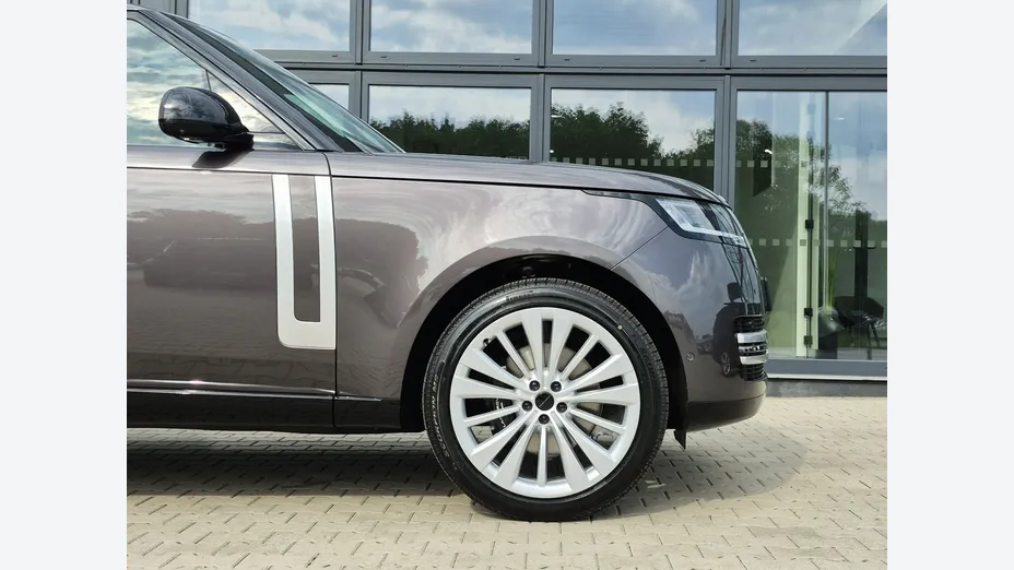 LAND ROVER Range Rover -