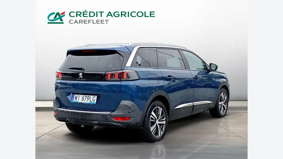 PEUGEOT 5008 -