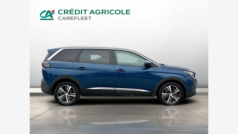 PEUGEOT 5008 -