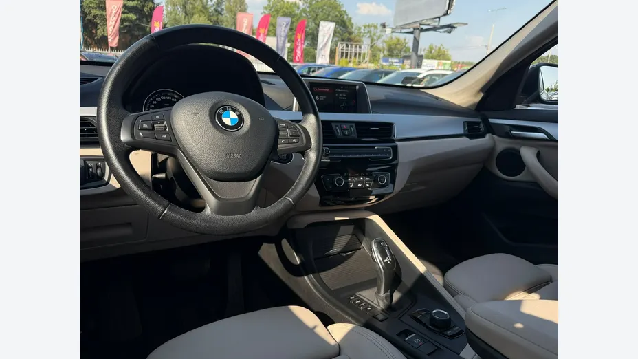 BMW X1 -