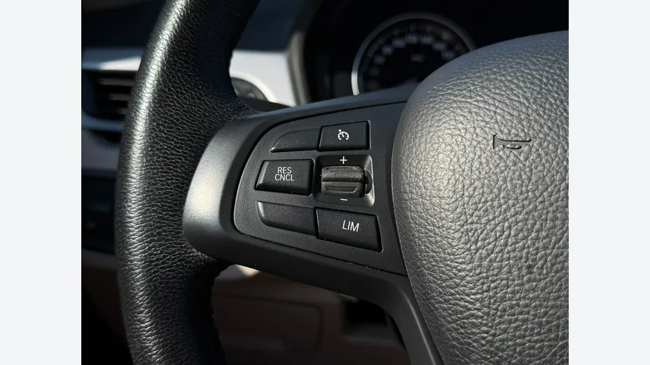 BMW X1 -