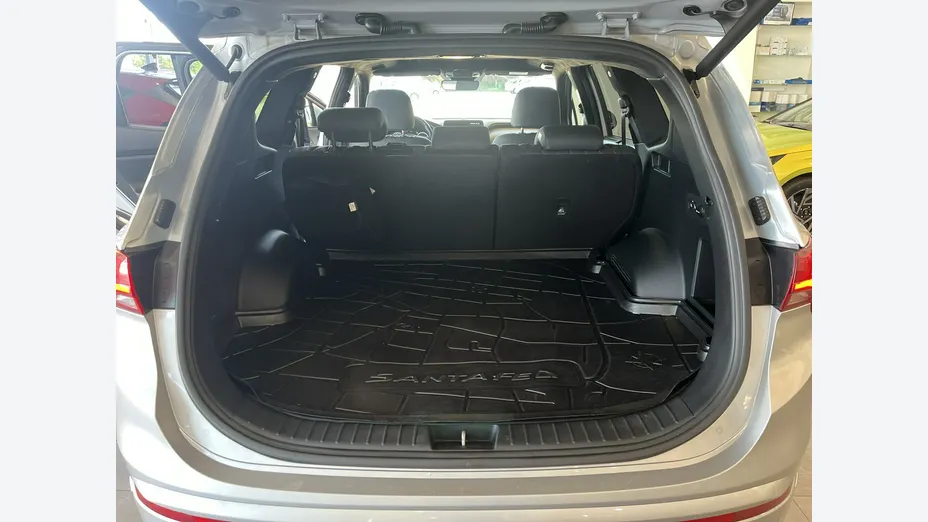 HYUNDAI Santa Fe -