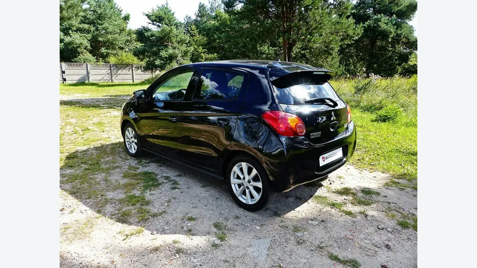 MITSUBISHI Space Star -