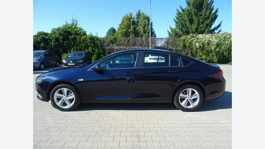 OPEL Insignia -