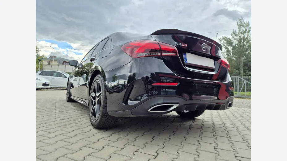 MERCEDES-BENZ A Klasa -