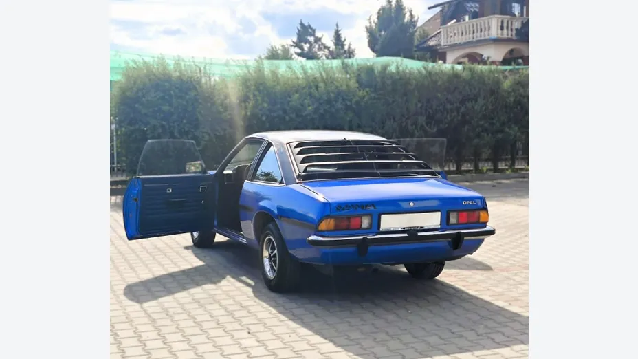 OPEL Manta -