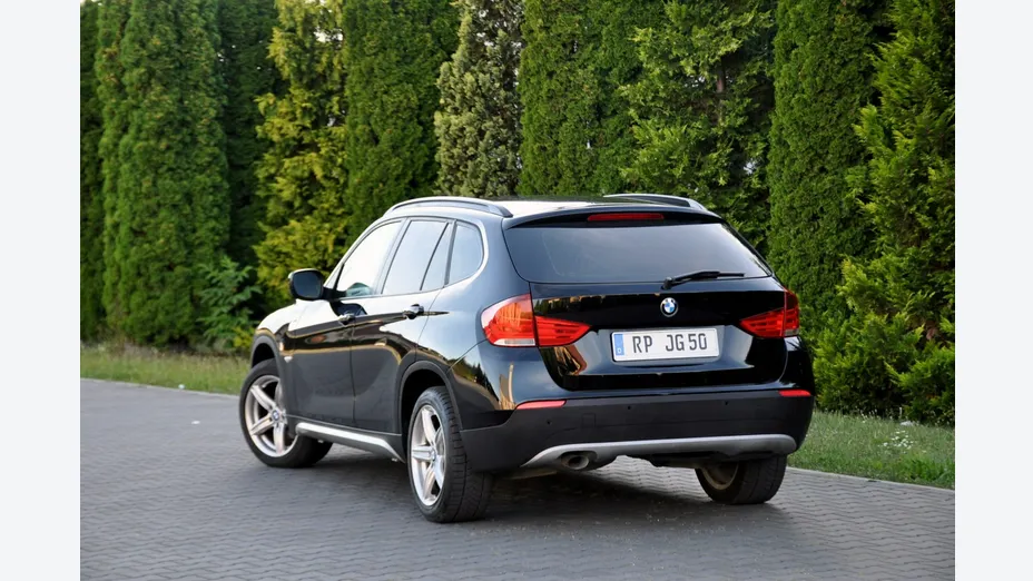 BMW X1 -
