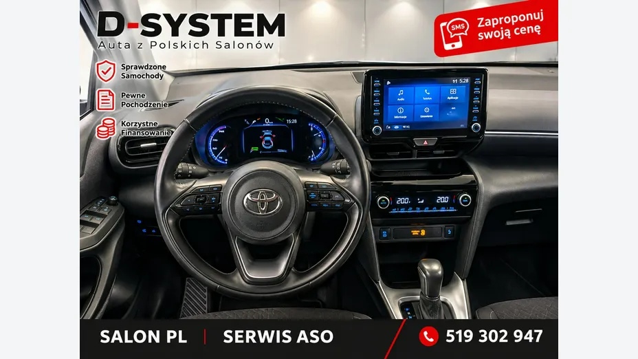 TOYOTA Yaris Cross -