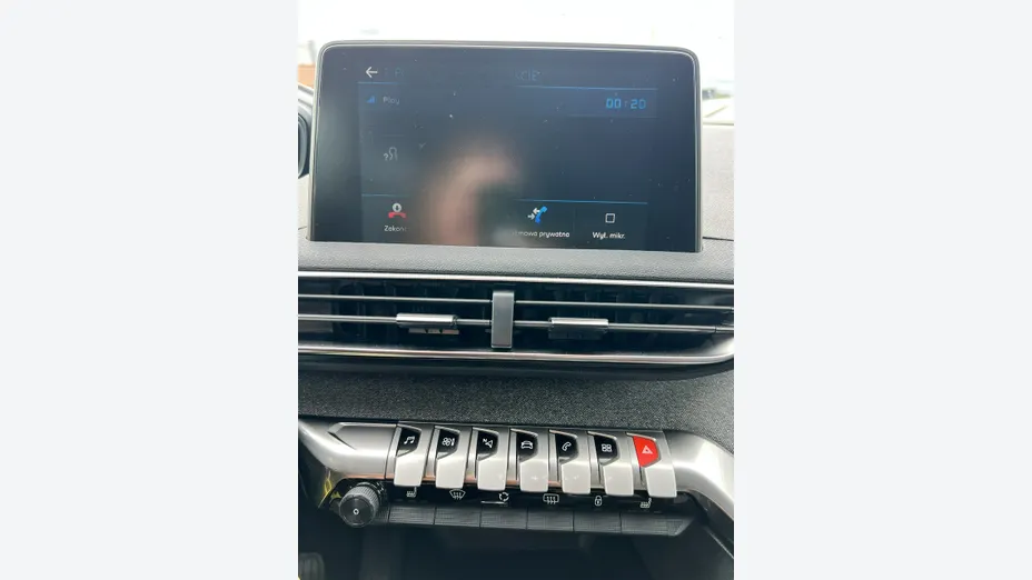 PEUGEOT 3008 -
