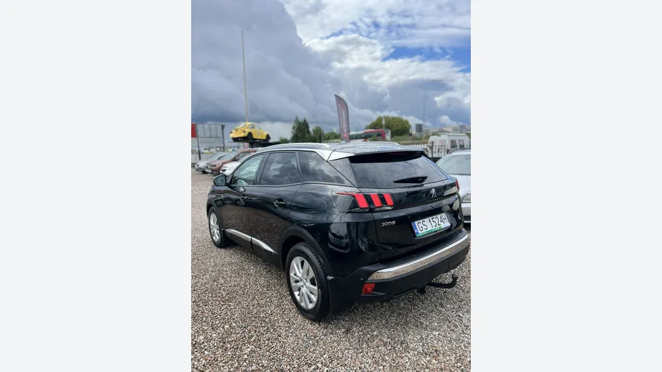 PEUGEOT 3008 -