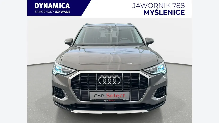 AUDI Q3 -