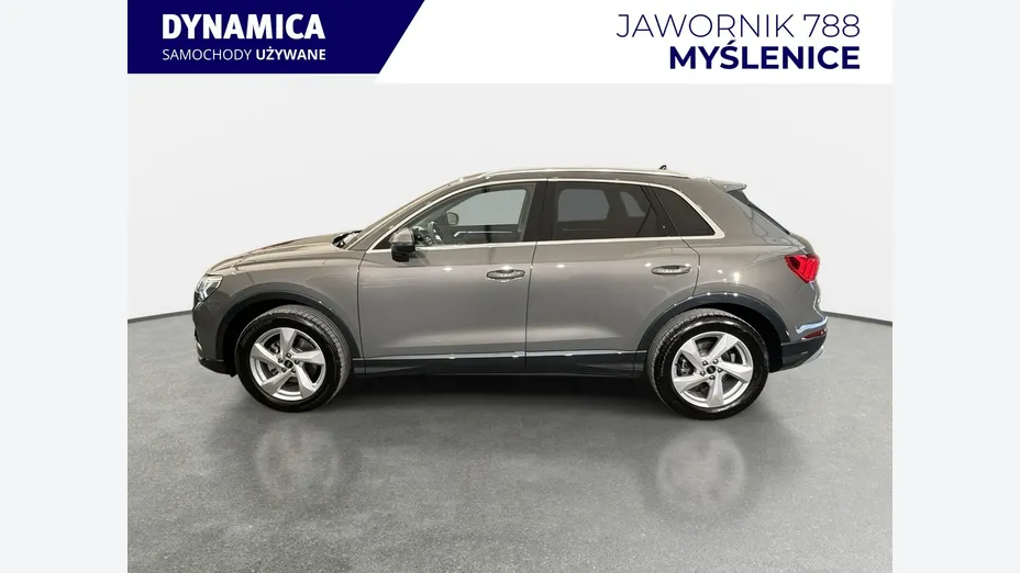 AUDI Q3 -