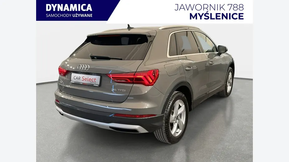 AUDI Q3 -
