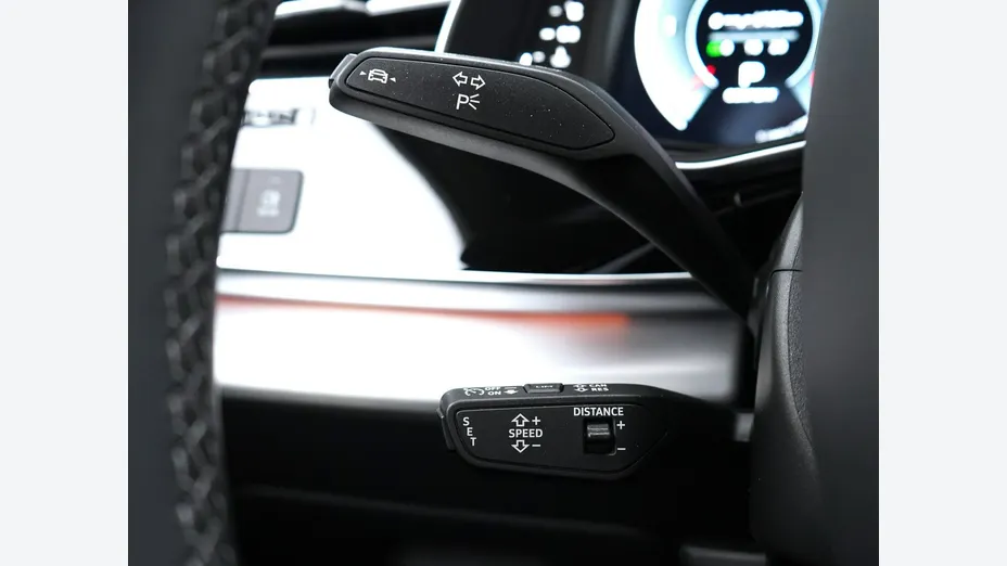 AUDI Q7 -