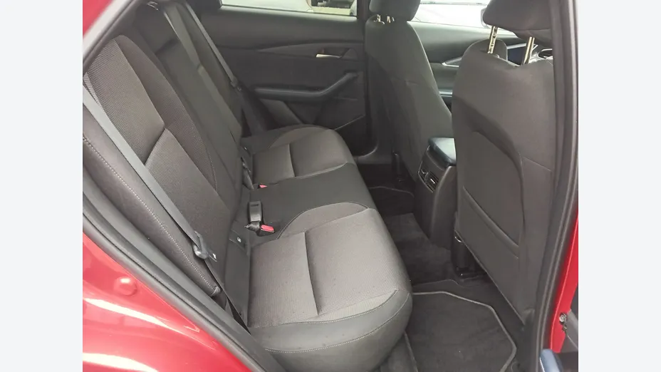 MAZDA CX-30 -