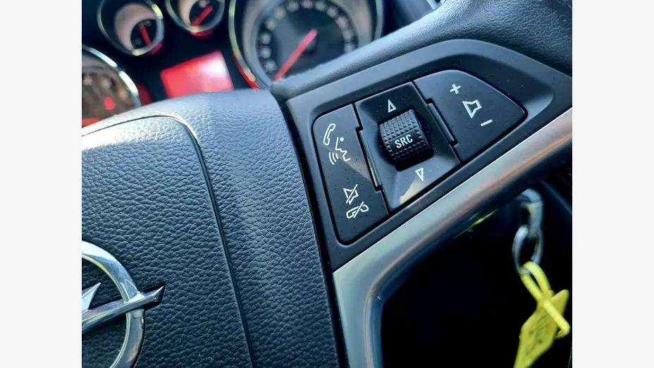 OPEL Zafira -