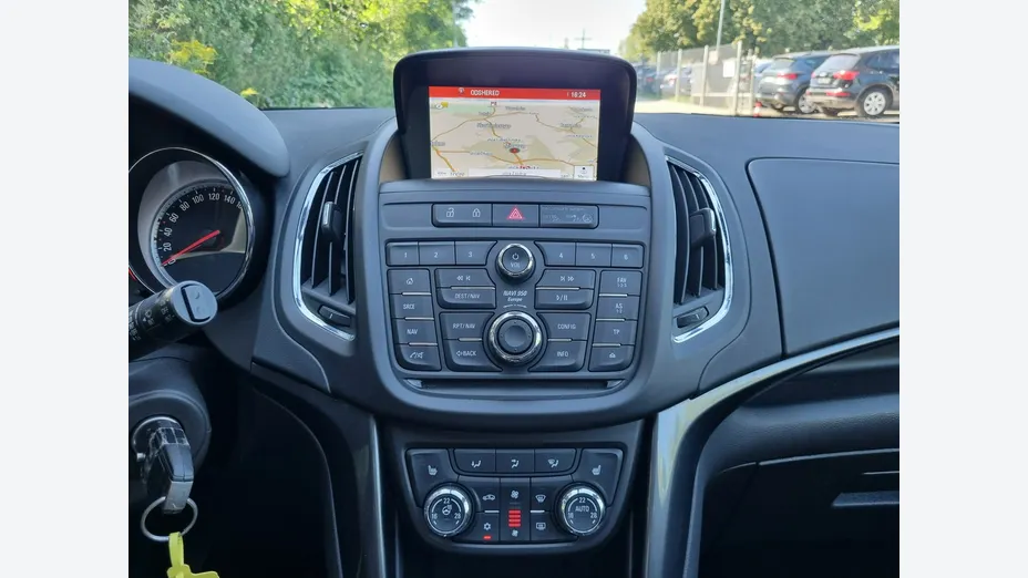 OPEL Zafira -