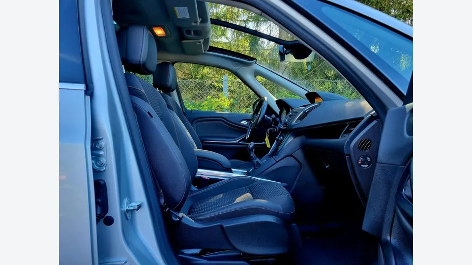 OPEL Zafira -