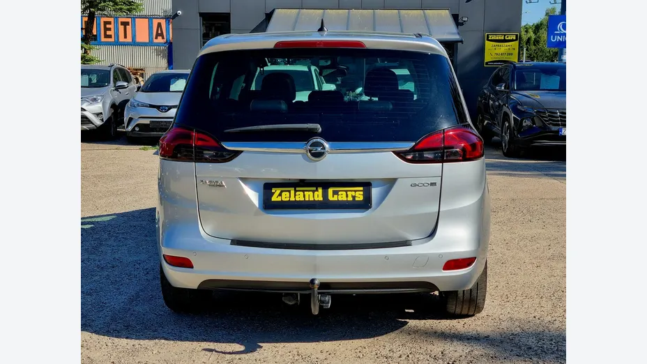 OPEL Zafira -
