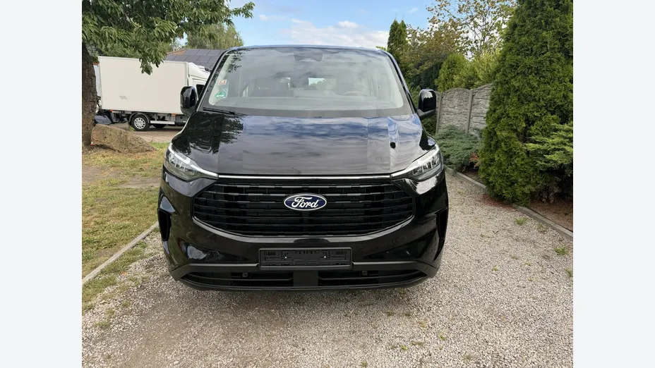 FORD Tourneo Custom -