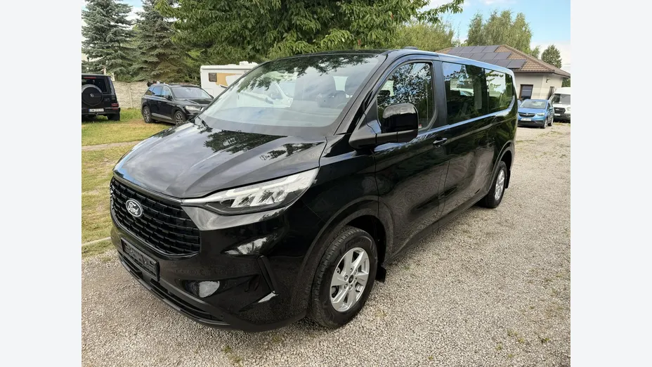 FORD Tourneo Custom -