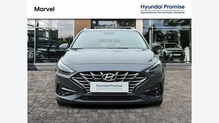 HYUNDAI i30 -