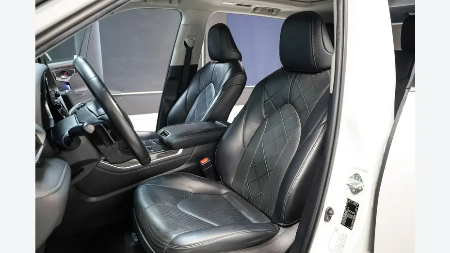 TOYOTA Highlander -