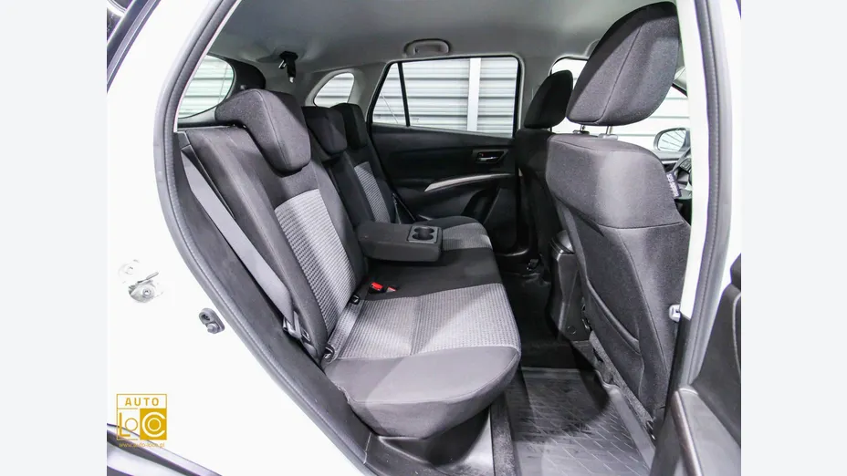 SUZUKI S-Cross -