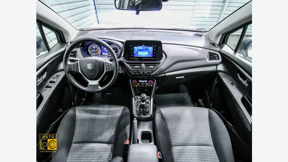 SUZUKI S-Cross -