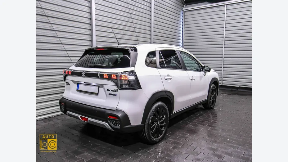 SUZUKI S-Cross -