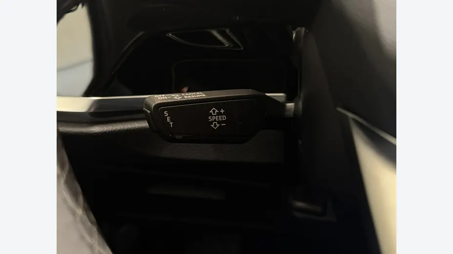 AUDI Q3 -